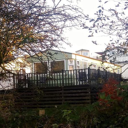 Delightful 3 Bedroom Holiday Home With Balcony Overlooking Fields And A Stream Джисберн Экстерьер фото