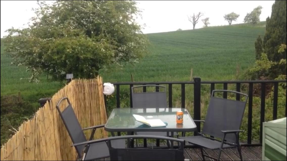 Delightful 3 Bedroom Holiday Home With Balcony Overlooking Fields And A Stream Джисберн Экстерьер фото